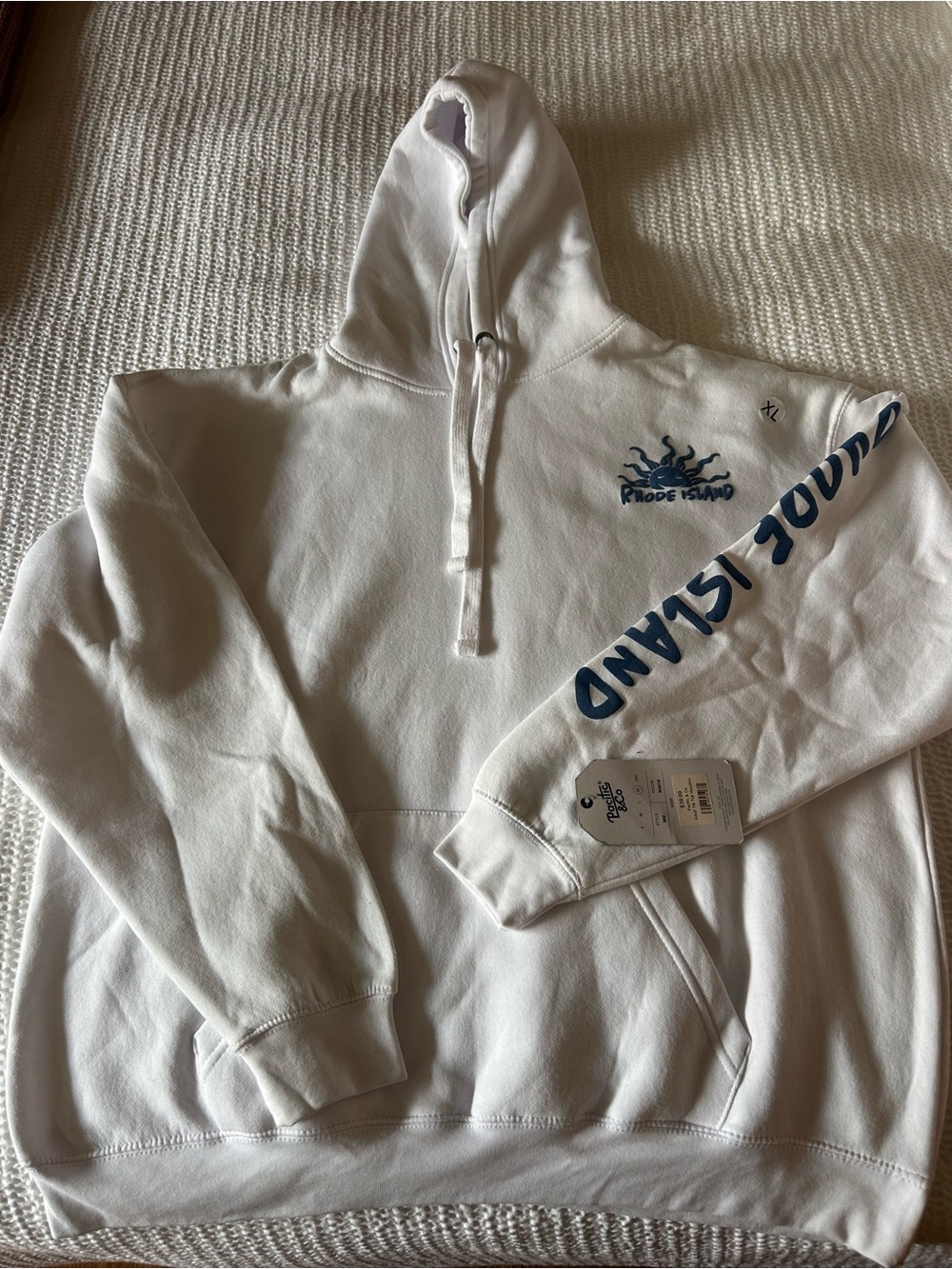 Rhode Island White Graphic Hoodie Sweatshirt
